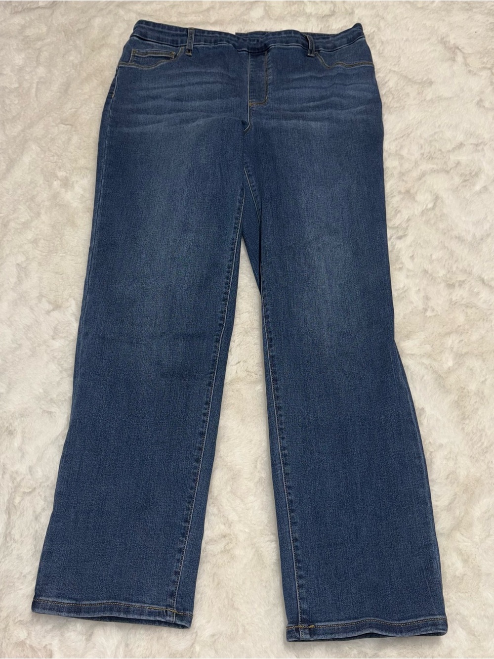 NEW time and tru straight jeans